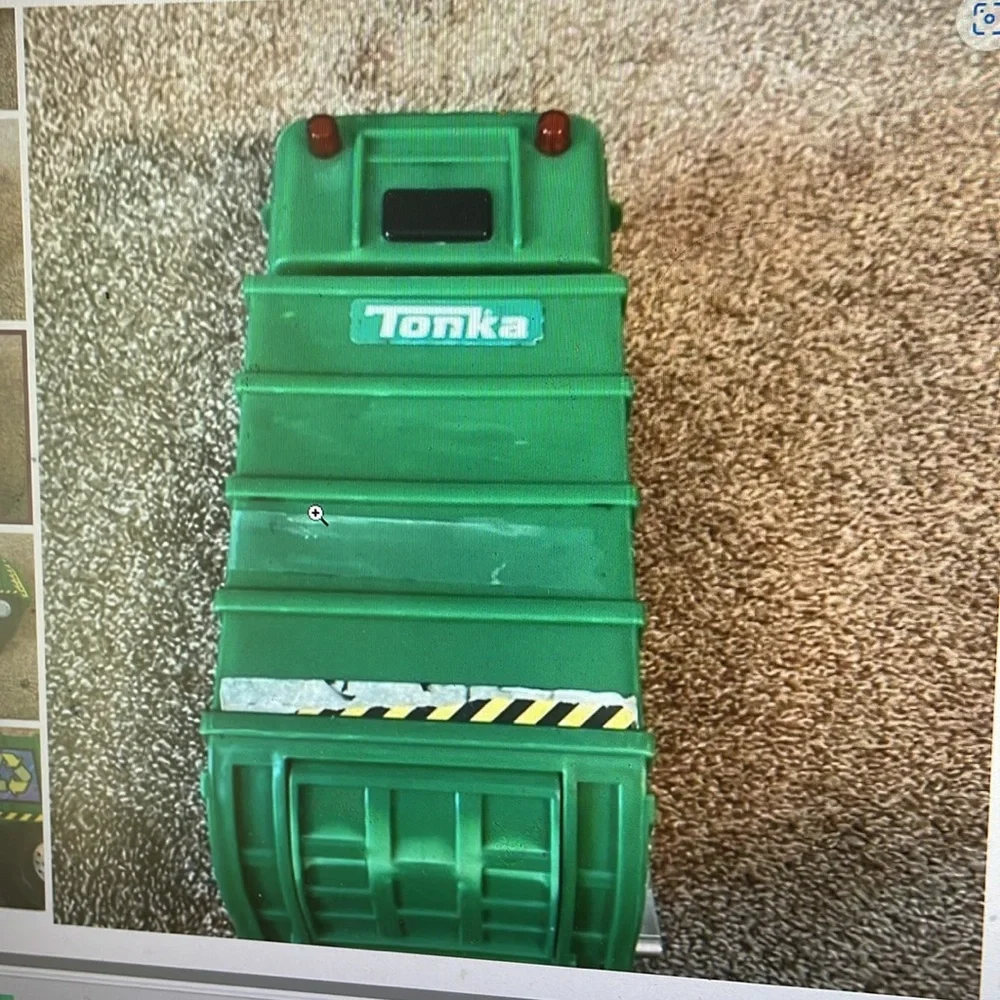 Tonka metro sanitation department green trash truck